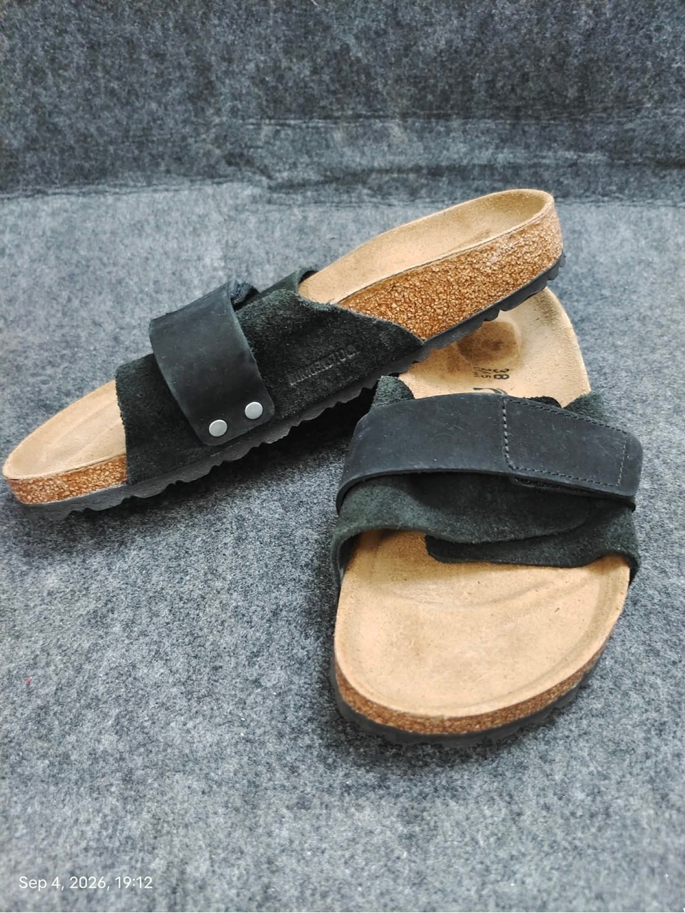 NWOB Birkenstock Oita Sandal - Modern Suede Black - EU 38- US L7/ M5